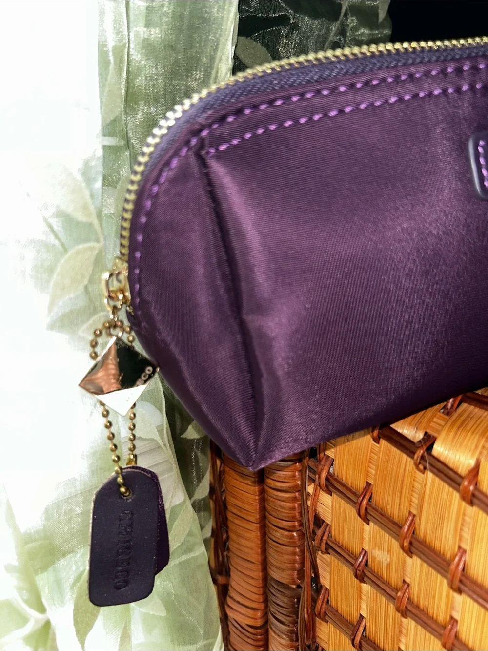 CHICECO Purple Zip Cosmetic Pouch -NWOT-